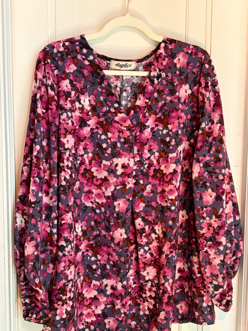 Haptics Pink & Purple Floral V-Neck Tunic